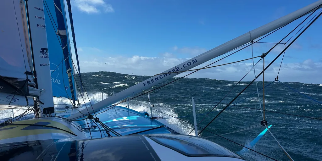 Will it be G’day Leeuwin on Monday Morning for Vendee Globe leaders