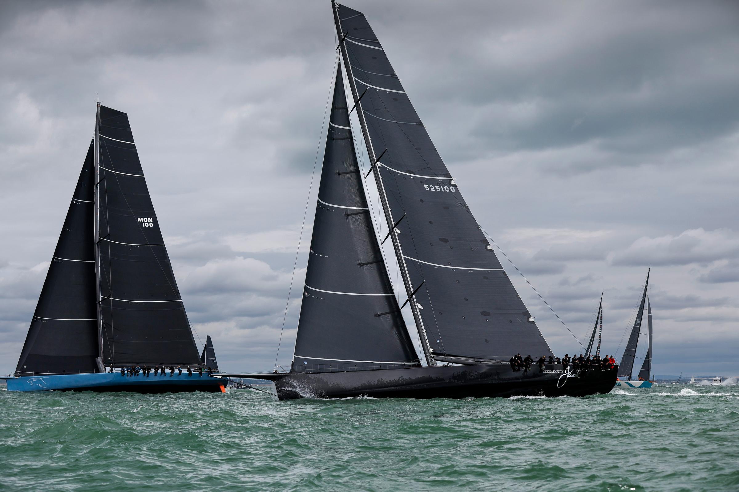 Black Jack 100 Takes On Leopard 3 in the 2026 RORC Caribbean 600