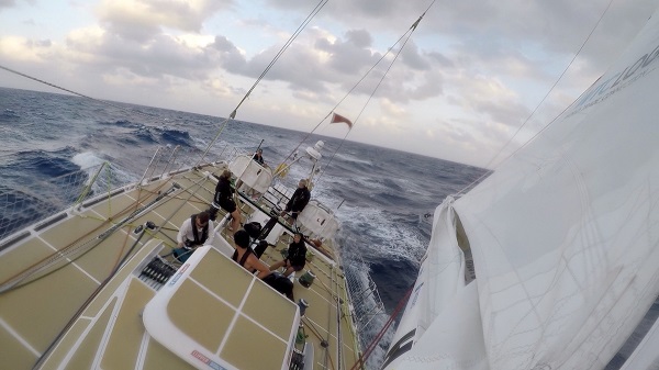 Clipper teams complete Dell Latitude Rugged Ocean Sprint