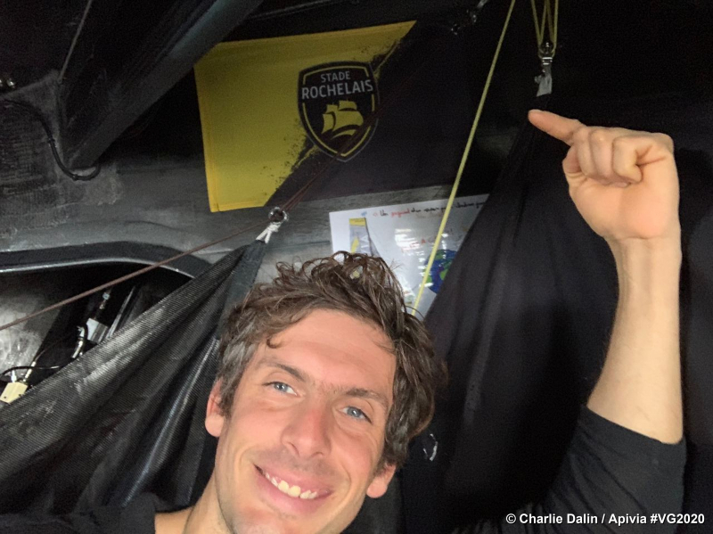 Charlie Dalin passes the latitude of Lisbon this morning