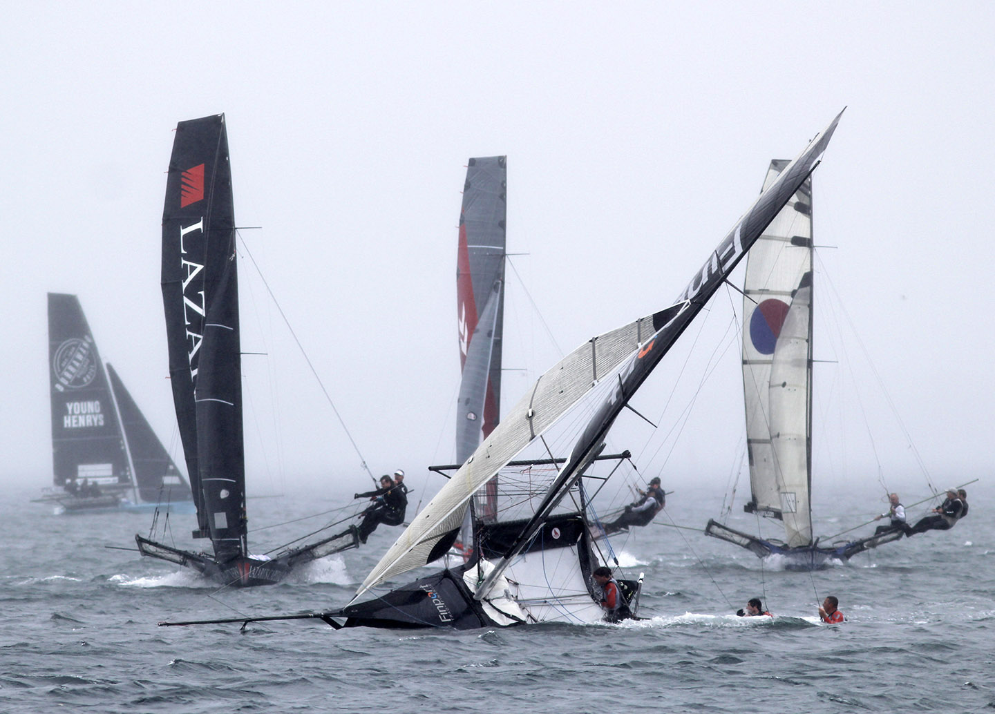 Unfavourable conditions for NSW 18ftf Skiff Championship Race 1