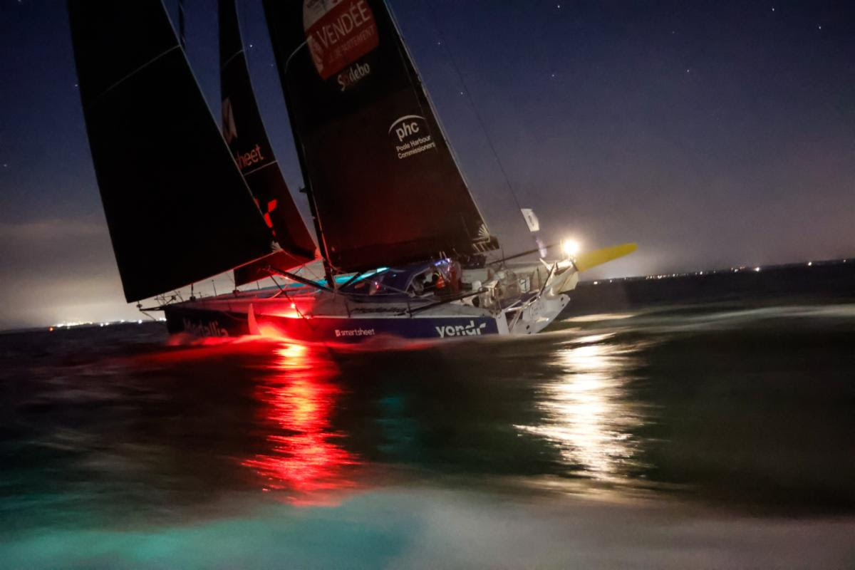 Medallia Takes Sevenstar Round Britain & Ireland Race Line Honours
