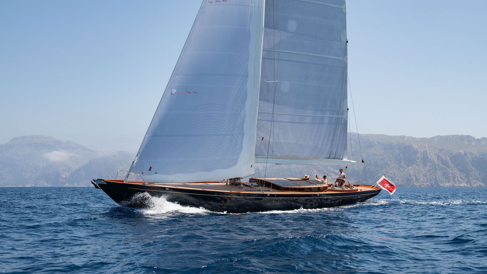 Spirit Yachts has revealed its new Spirit 72DH (Deckhouse) sailing yacht